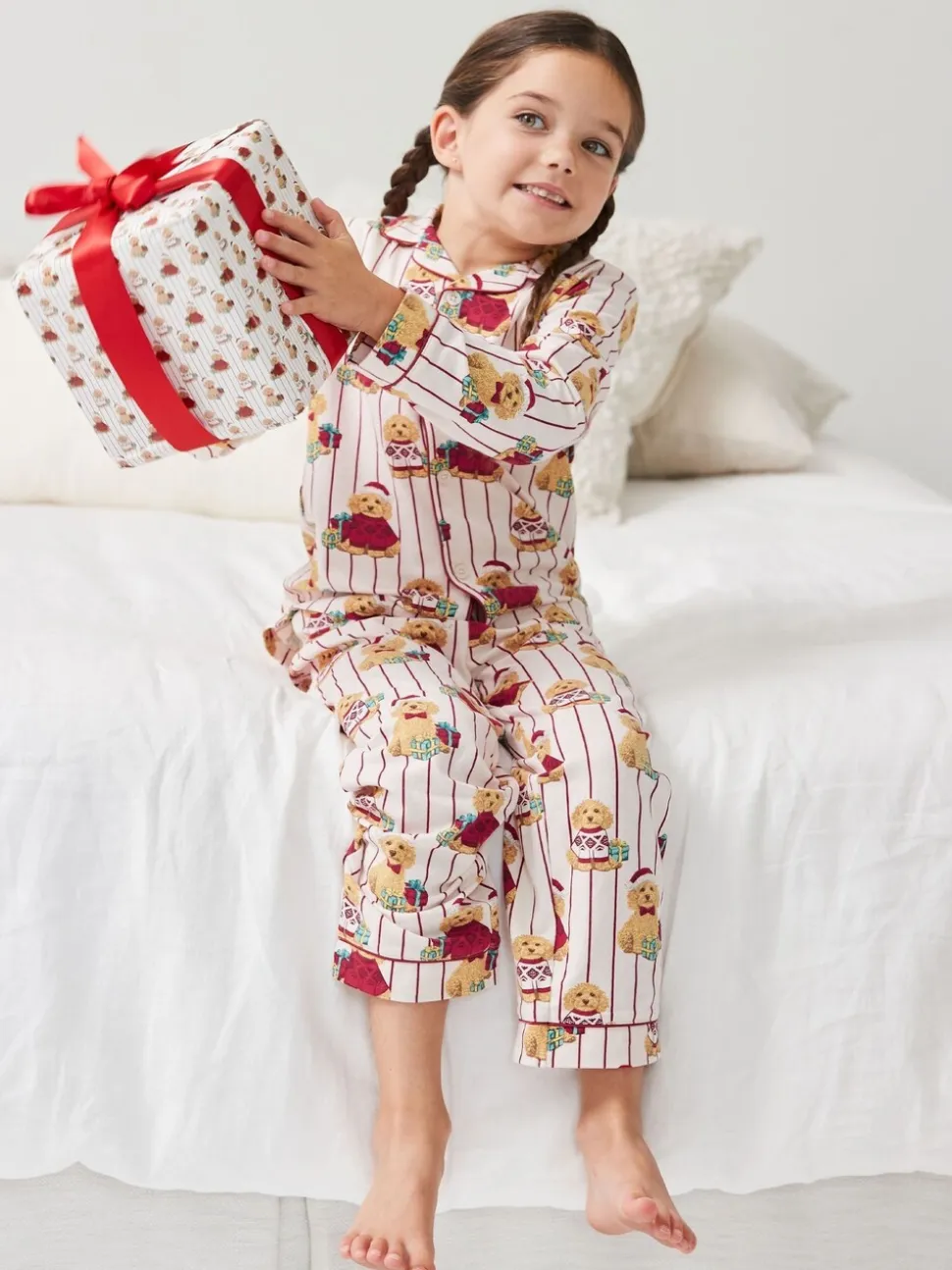 Chelsea Peers Cotton Chip the Christmas Cockapoo Dog Print Long Pyjamas Set