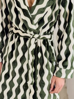 Chelsea Peers Fleece Wavy Stripe Hooded Dressing Gown