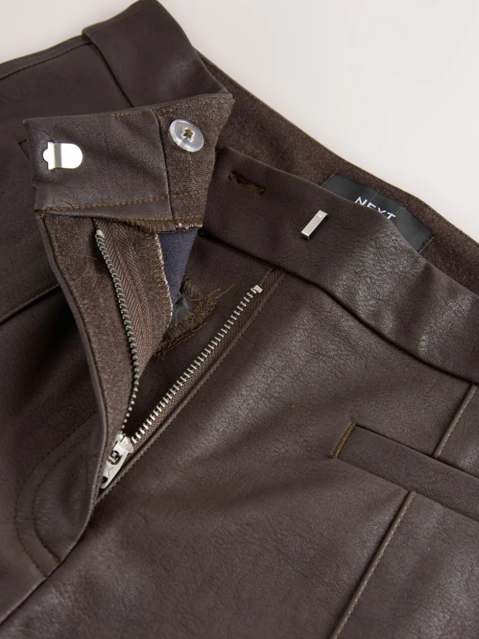 Chocoladebruin - Faux Leather Flared Trousers