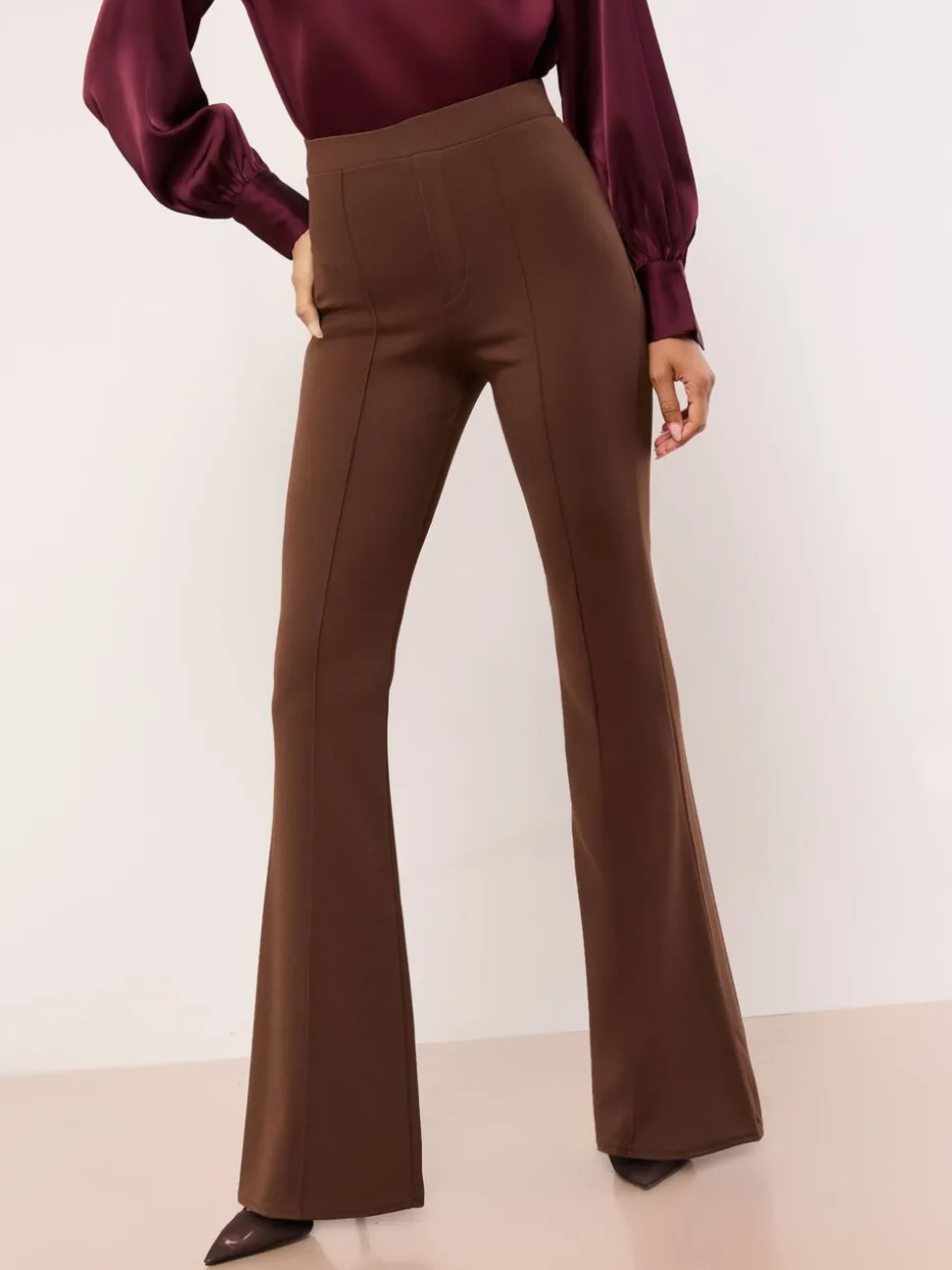 Chocoladebruin - Lipsy - Contour flare bootleg-broek met hoge taille