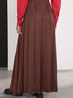 Chocoladebruin - Satin Pleated Maxi Skirt