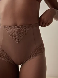 Chocoladebruin - Vormende slip met stevige buikcorrectie