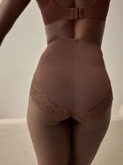Chocoladebruin - Vormende slip met stevige buikcorrectie