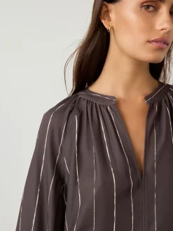Chocoladebruin gestreept - Blouse met V-hals en lange mouwen
