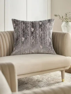 Collection Luxe Fem Chic Velvet Abstract Cushion