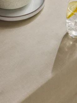 Cotton Linen Look Wipe Clean Table Cloth