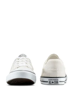 Crème - Converse Chuck Taylor All Star Dainty Lucky lage sneakers