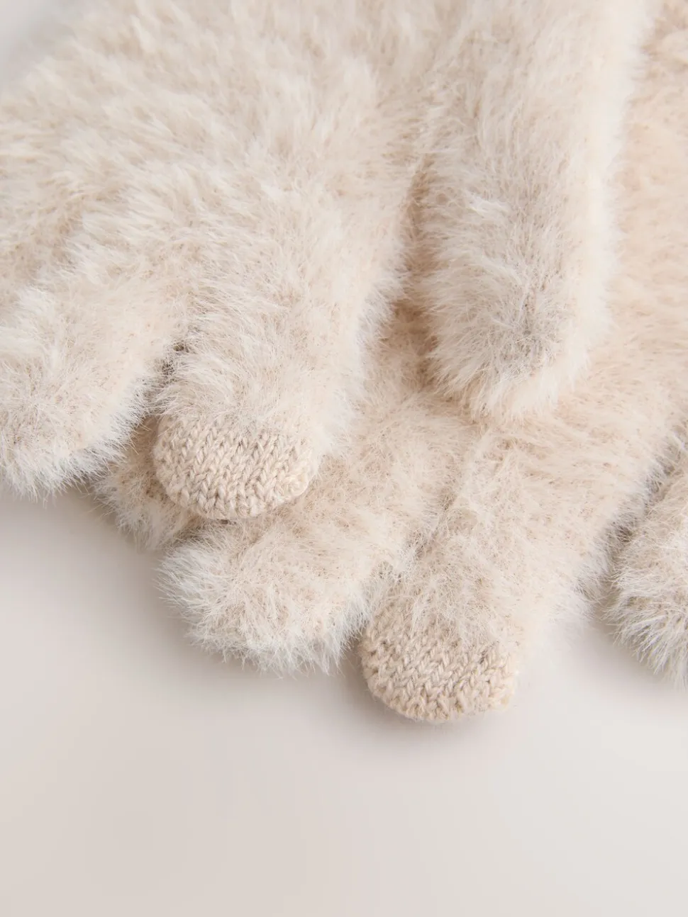 Crème - Pluizige handschoenen (3-16jaar)