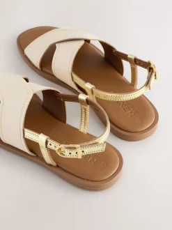 Crèmekleurig leer - Gestikte sandalen met hielbandje