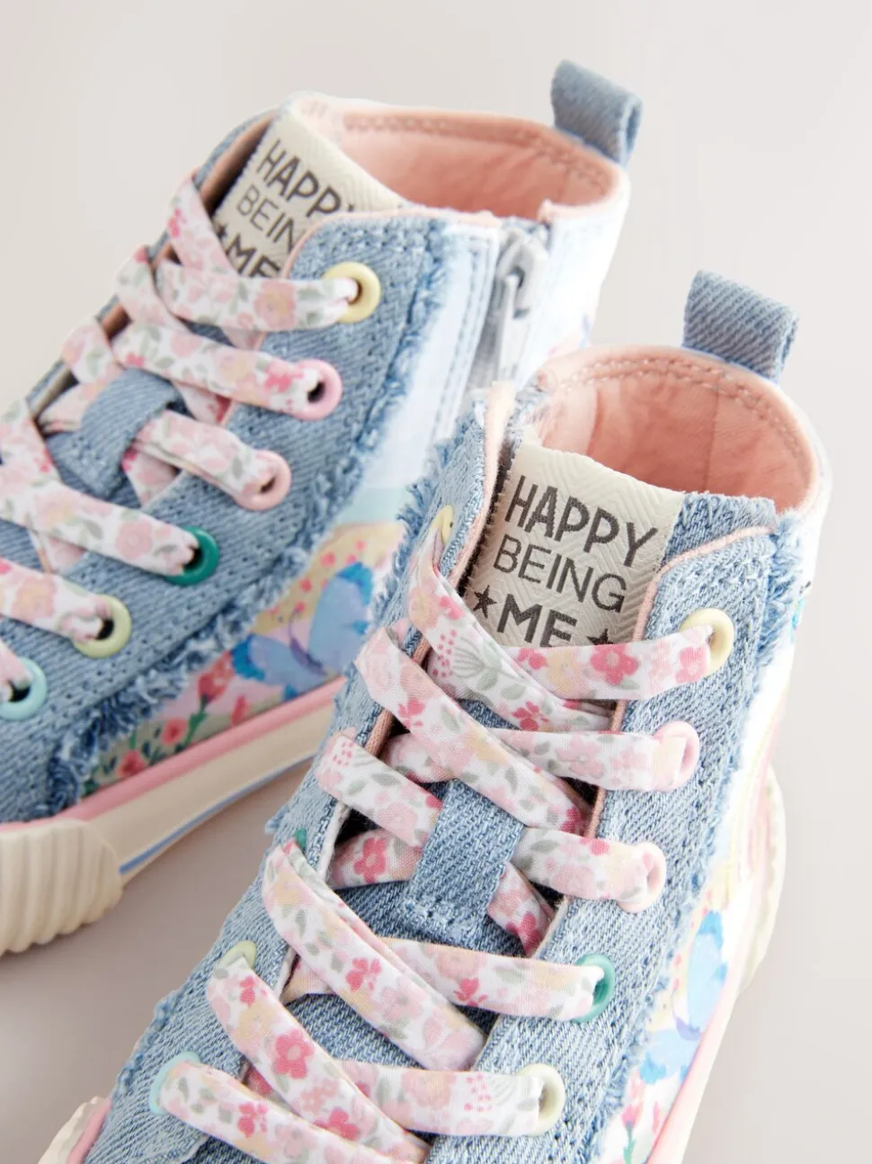 Denimblauw met regenboog - Hoge sneakers