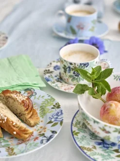 Designers Guild - Porcelaine De Chine - 4 theekopjes en -schotels