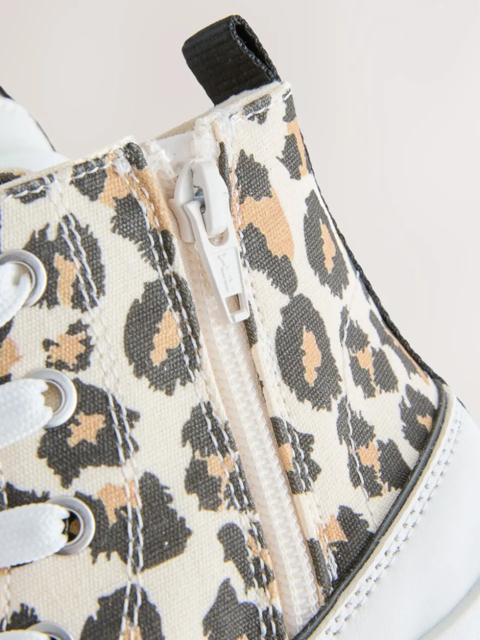 Dierenprint - Extra Chunky Lace-Up With Zip Trainers