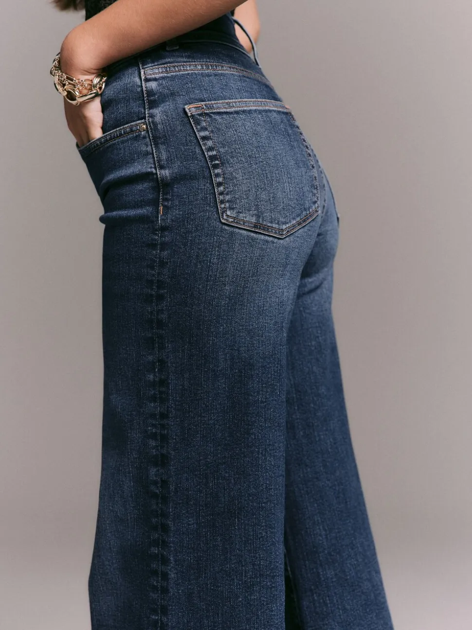 Donkerblauw - High Rise stretchy Jeans met wijde pijpen