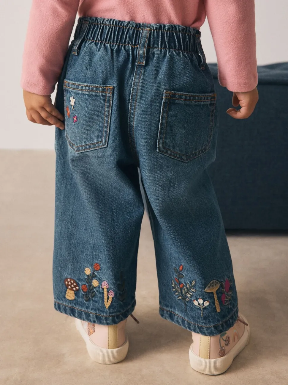 Donkerblauw - Jeans met muizenborduursel (3mnd -7jr)