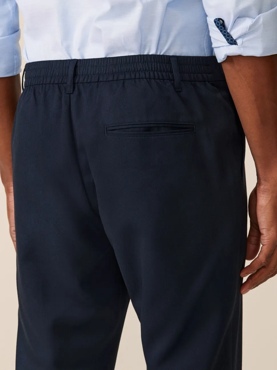 Donkerblauw - Joggingbroek met elastische tailleband en effen voorkant