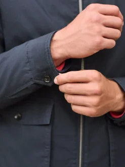 Donkerblauw - Regenbestendig Harrington jack met borgvoering