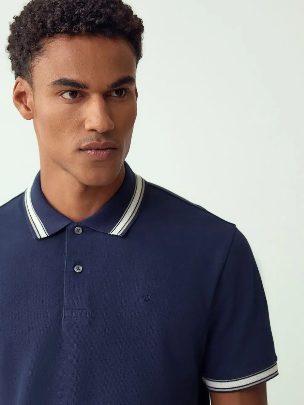 Donkerblauw - Regular fit poloshirt met korte mouwen en contrasterende randen