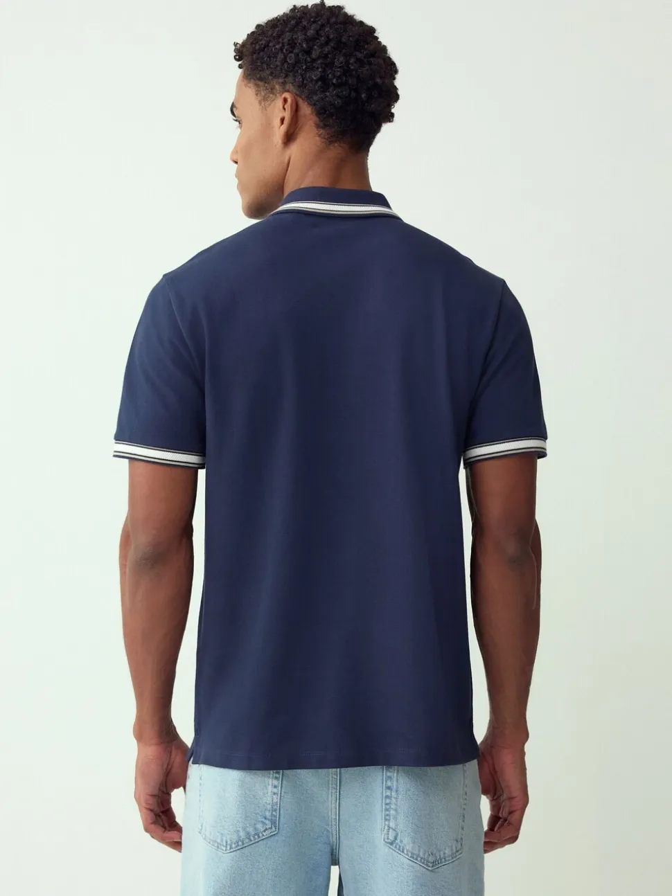 Donkerblauw - Regular fit poloshirt met korte mouwen en contrasterende randen
