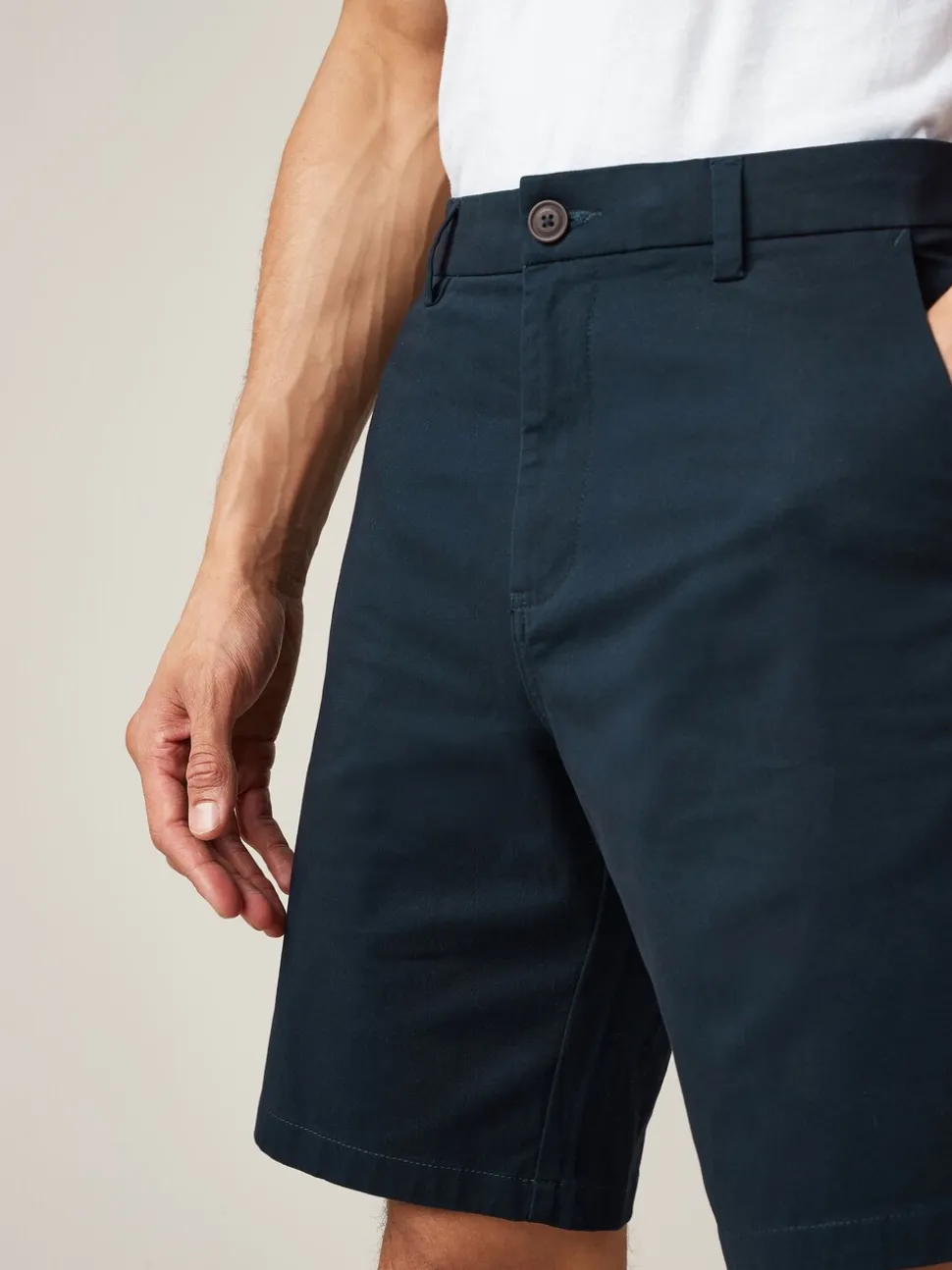 Donkerblauw - Relaxed fit - Chinoshort met stretch