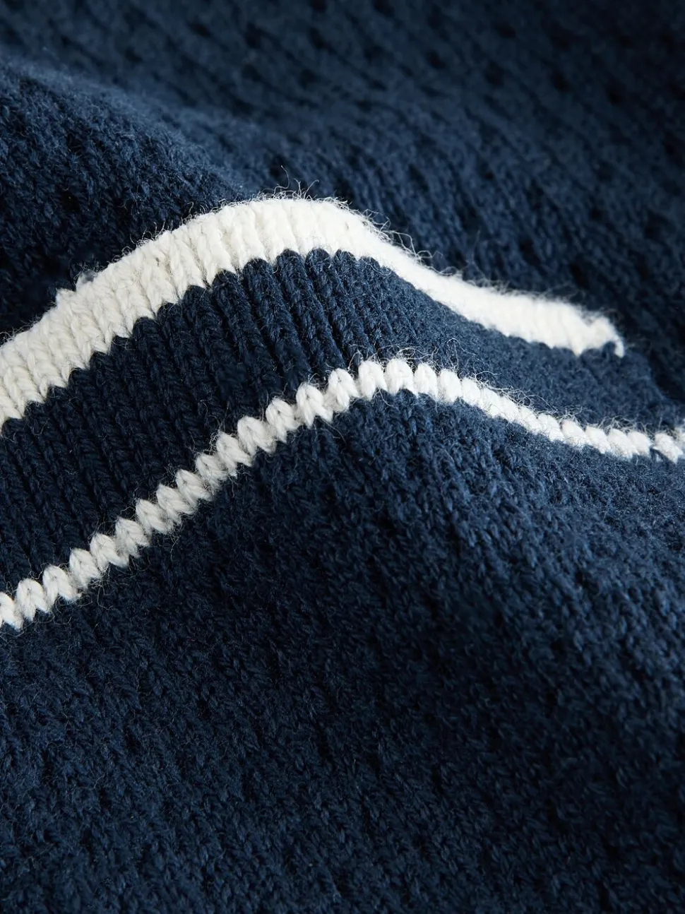 Donkerblauw - Set van gebreid poloshirt met textuur en reverskraag en shorts (3mnd -10jr)