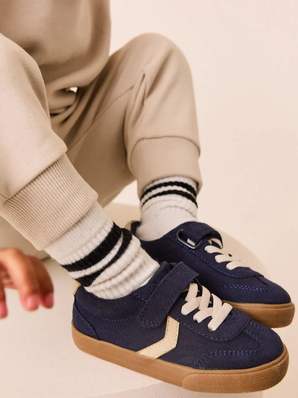 Donkerblauw - Sneakers met klittenbandsluiting en elastische veters