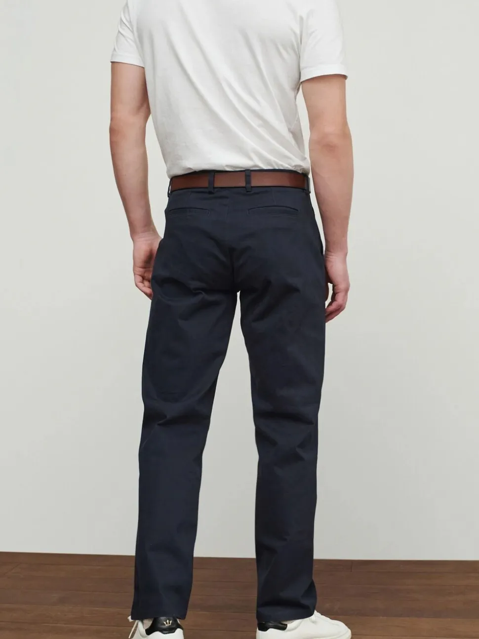 Donkerblauw - Straight fit - Zachte chino met riem