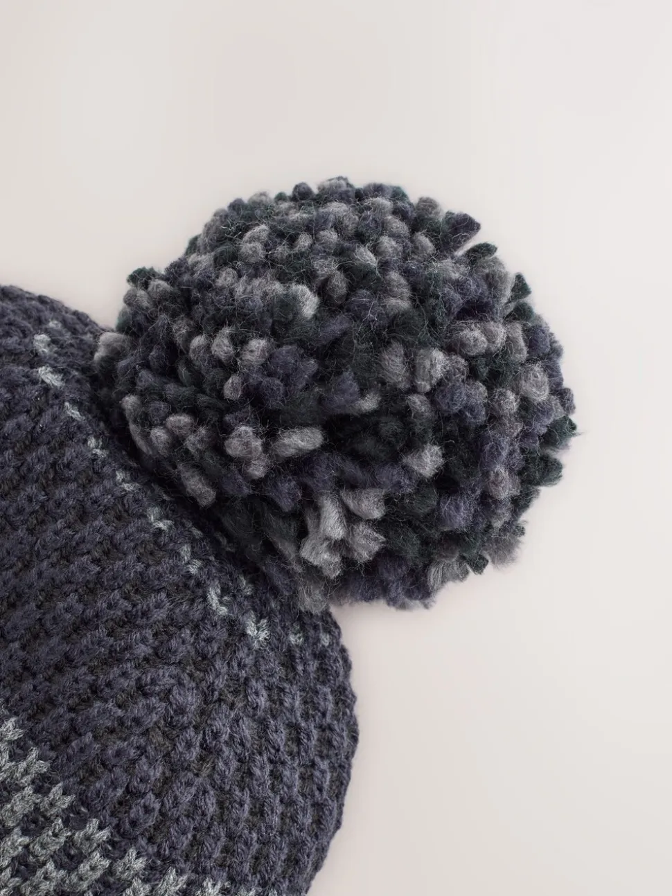 Donkerblauw - Stripe Bobble Hat