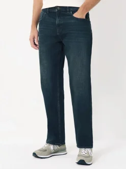Donkerblauwe wassing - Klassieke stretchjeans met standaard taps toelopende pasvorm