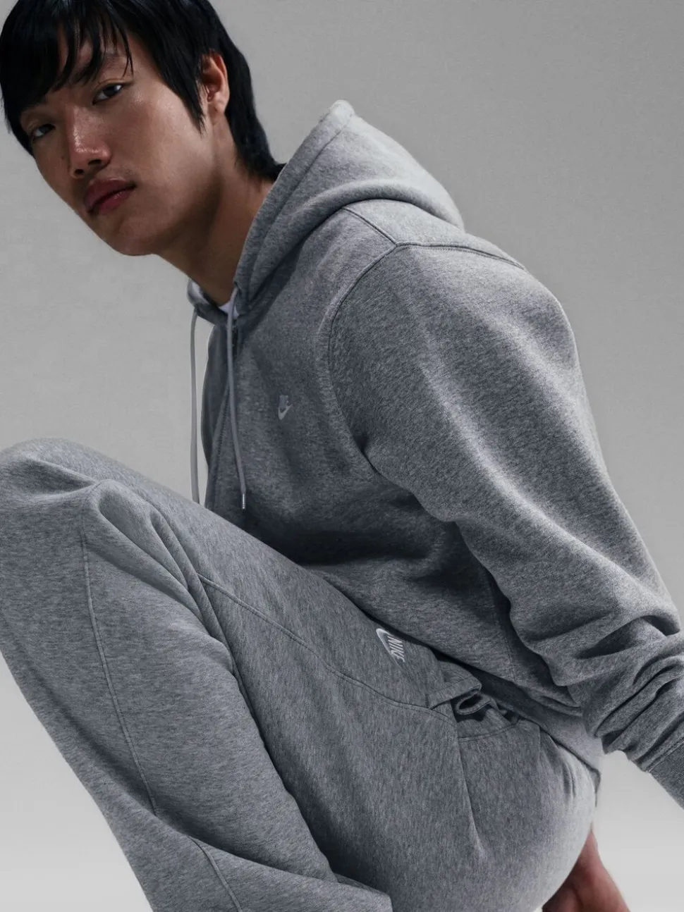 Donkergrijs gemêleerd - Nike Club Fleece joggingbroek met wijde pijpen