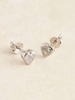 Echt zilver - Oorknopjes met hartje