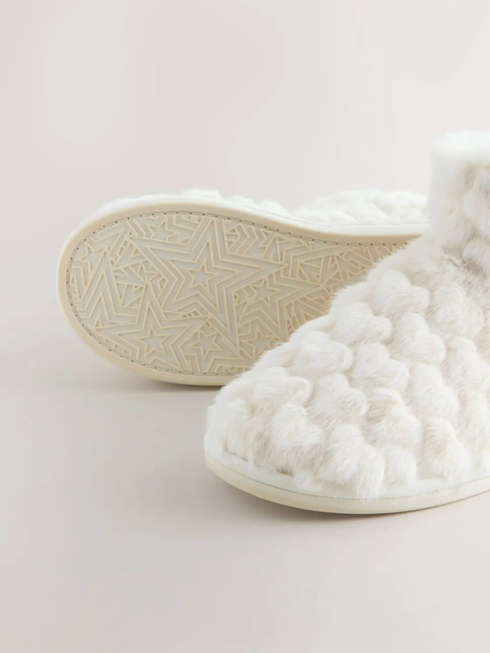 Ecru - Faux Fur Heart Slipper Boots