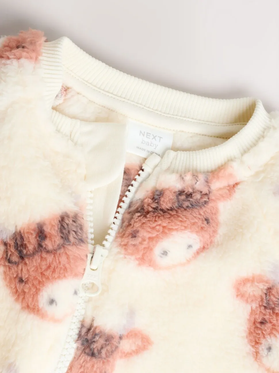 Ecru Hamish - Zware fleece babypyjama