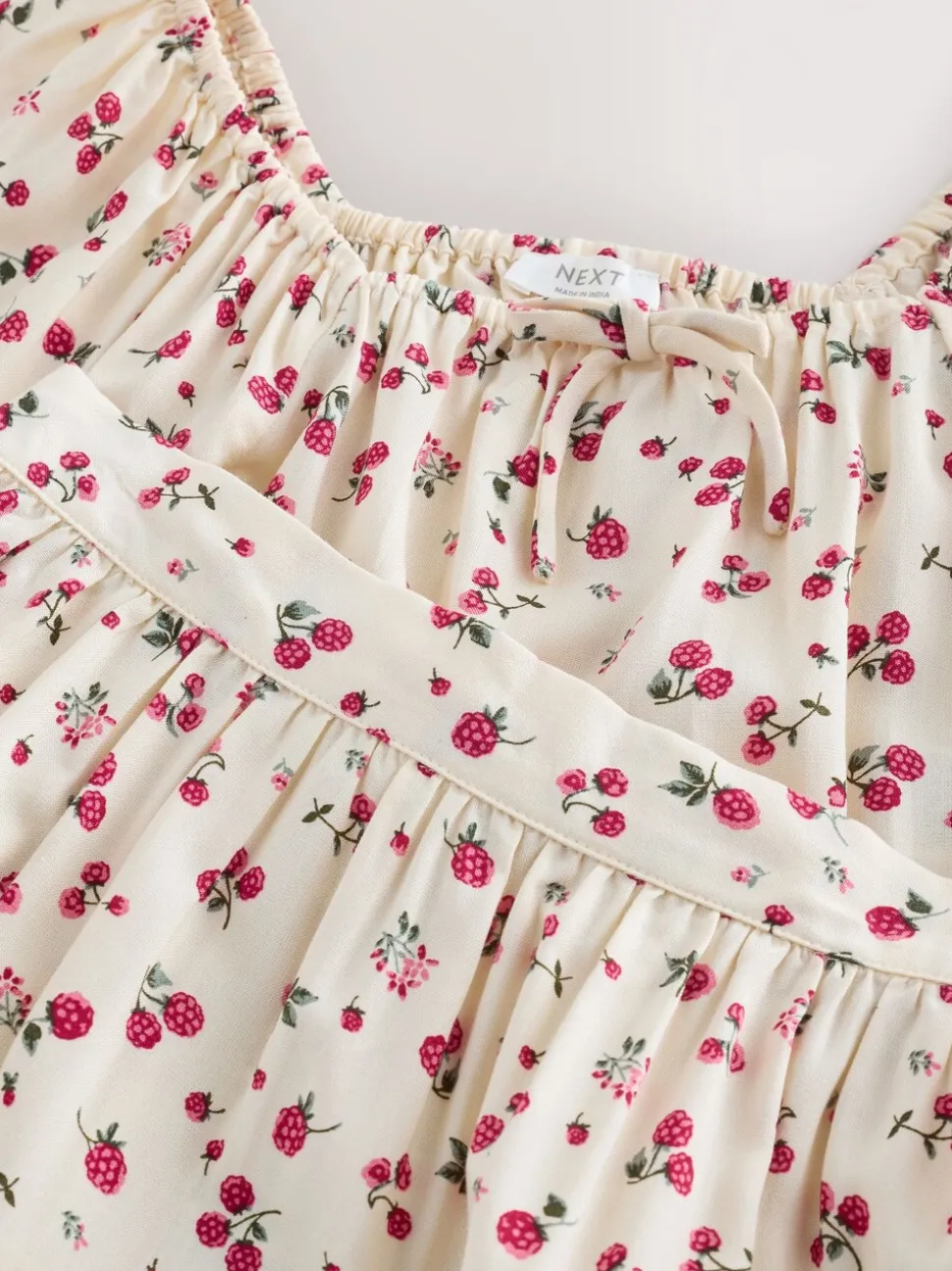 Ecru met aardbei - Puff Sleeve Blouse and Skirt Set (3-16yrs)
