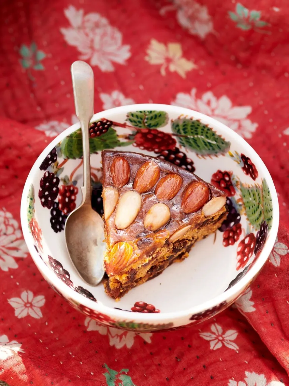 Emma Bridgewater Blackberry French Bowl