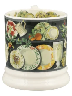 Emma Bridgewater Christmas Dresser 1/2 Pint Mug