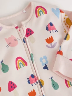 Felgekleurd met figuurtjes - 2.5 TOG gewatteerde babypyjama