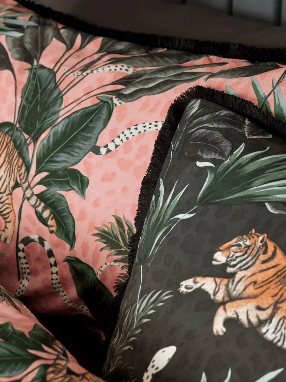 Fringed Tiger Duvet Cover and Pillowcase Set