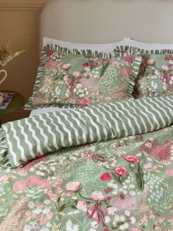 Furn Gardenia Reversable Duvet Cover Set