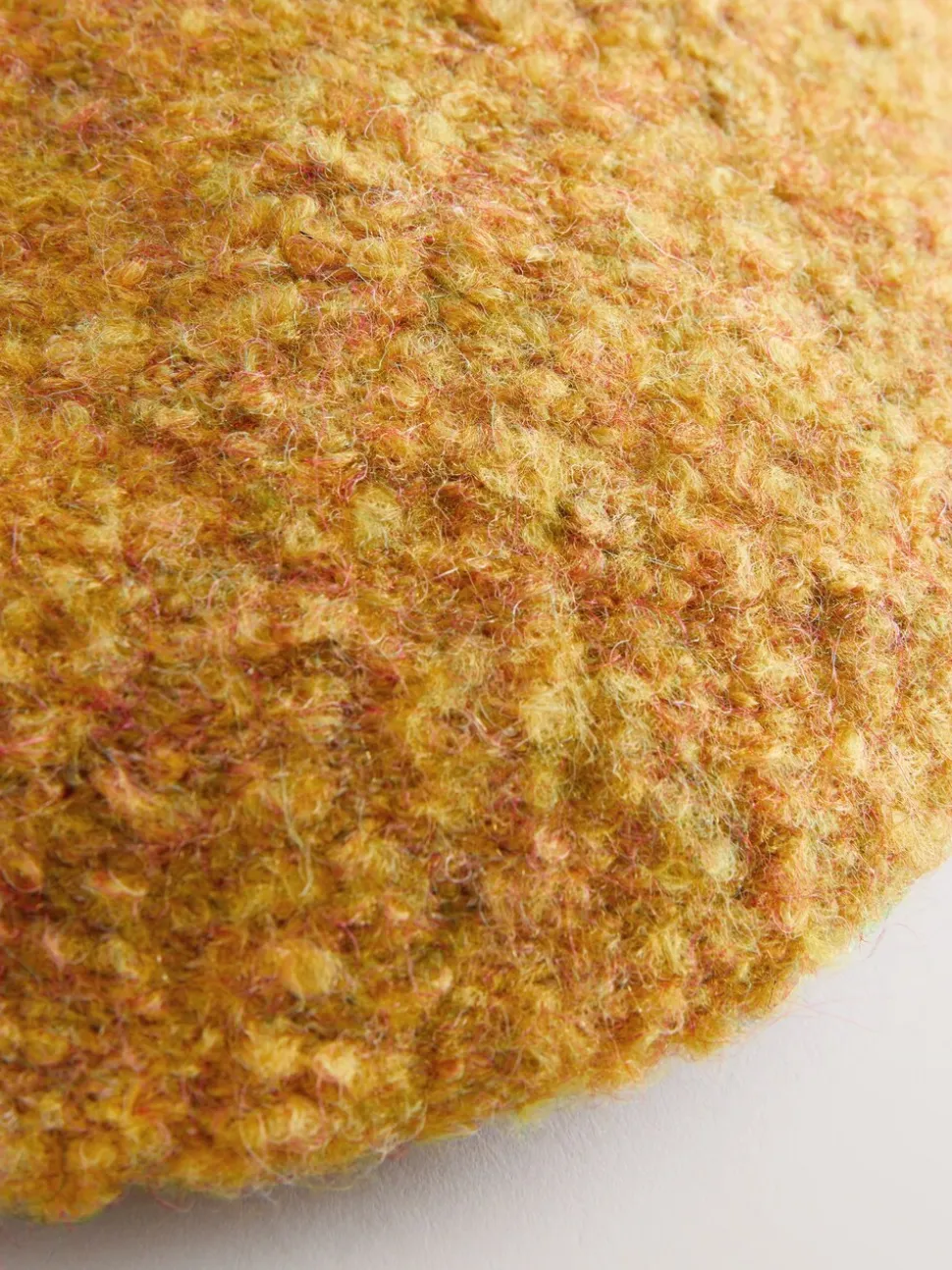 Geel - Boucle Knitted Beanie Hat