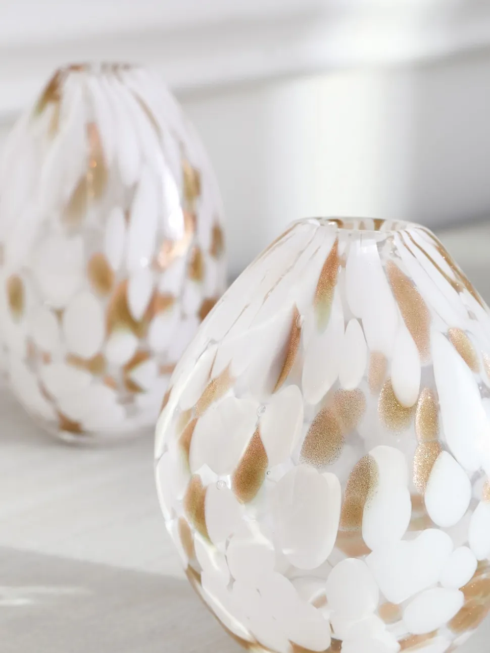 Glazen Confetti vaas met bloemen
