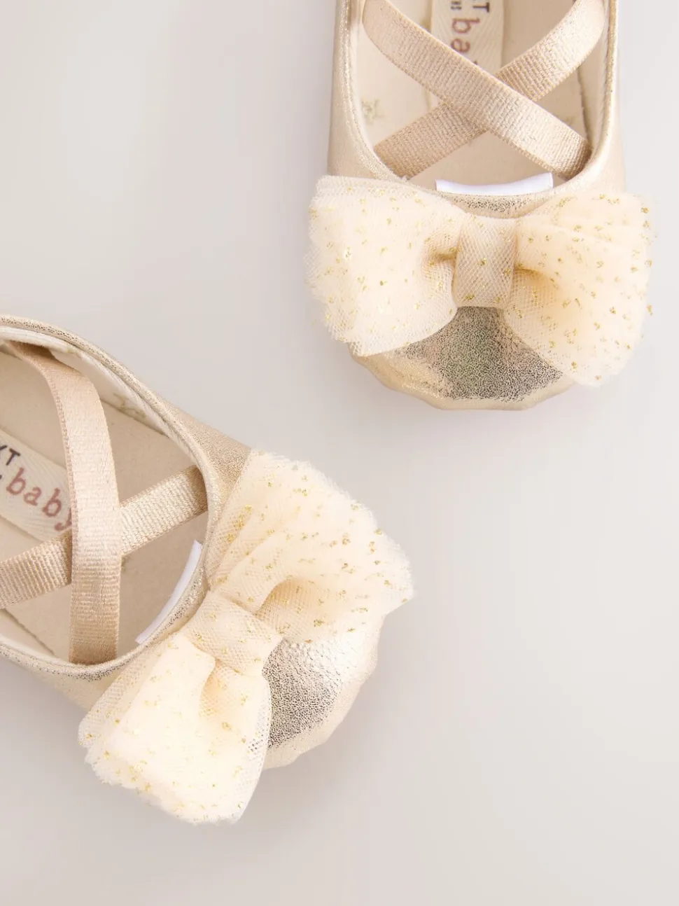 Goud - Feestelijke babyschoenen met strik (0-18mnd)