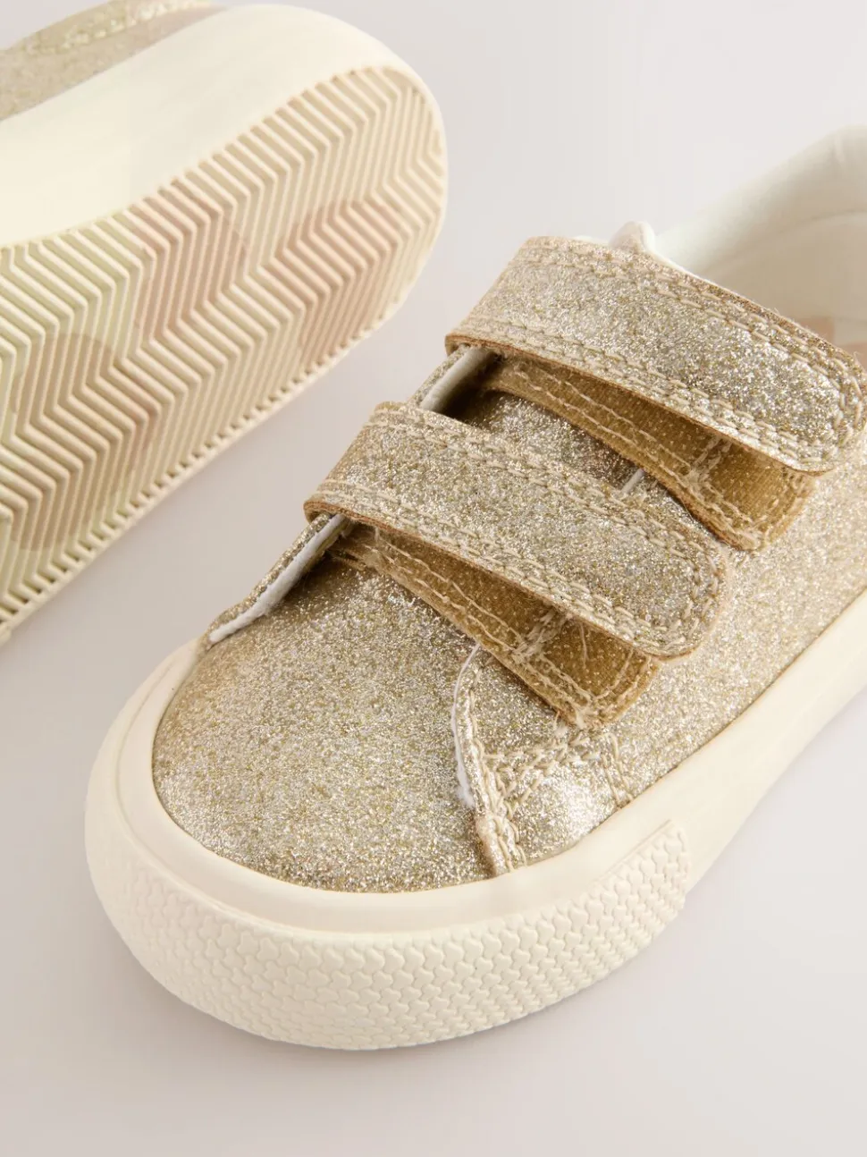 Goud - Sneakers met dikke zool en klittenbandsluiting