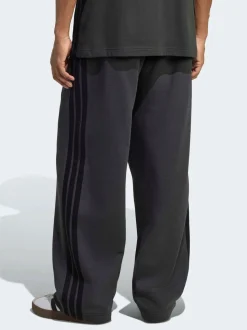 Grijs - adidas Essentials Three Stripes Fleece Wide Leg Trousers
