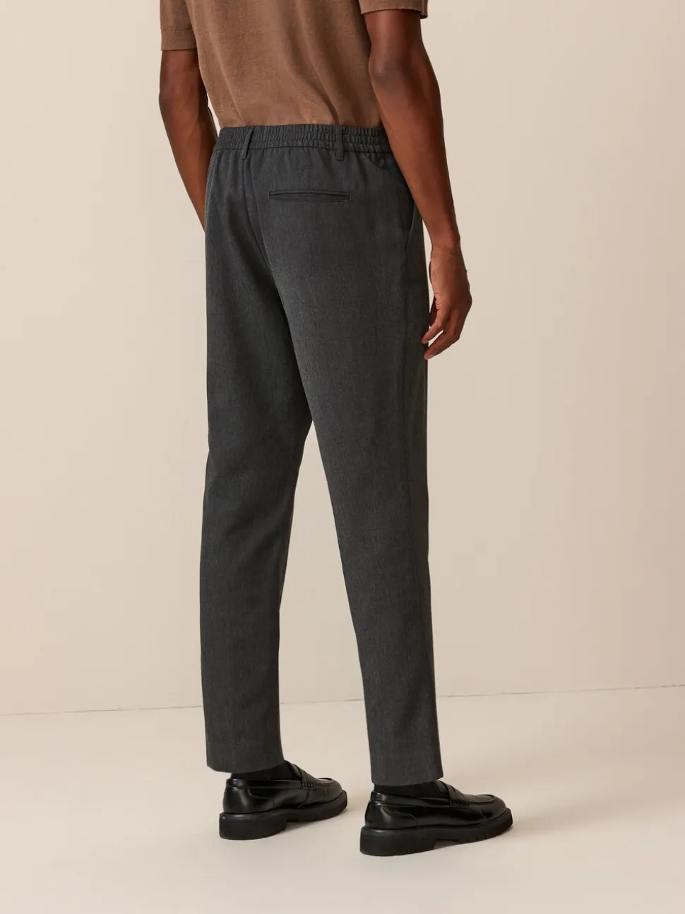 Grijs - Joggingbroek met elastische tailleband en effen voorkant