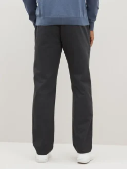 Grijs - Straight-fit chino van 100% katoen