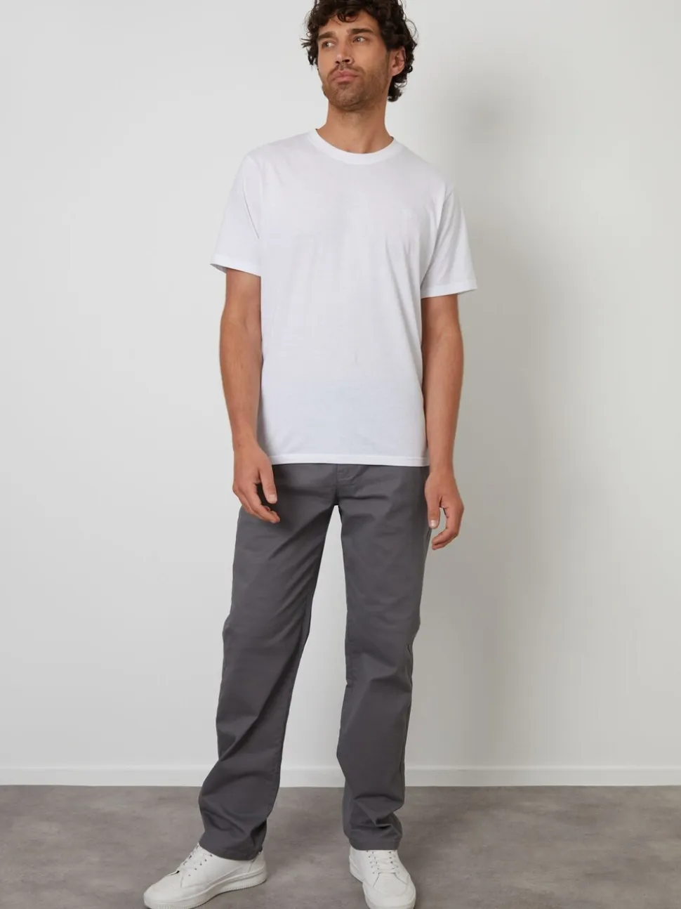 Grijs - Threadbare Chino met rechte pijpen en stretchy tailleband