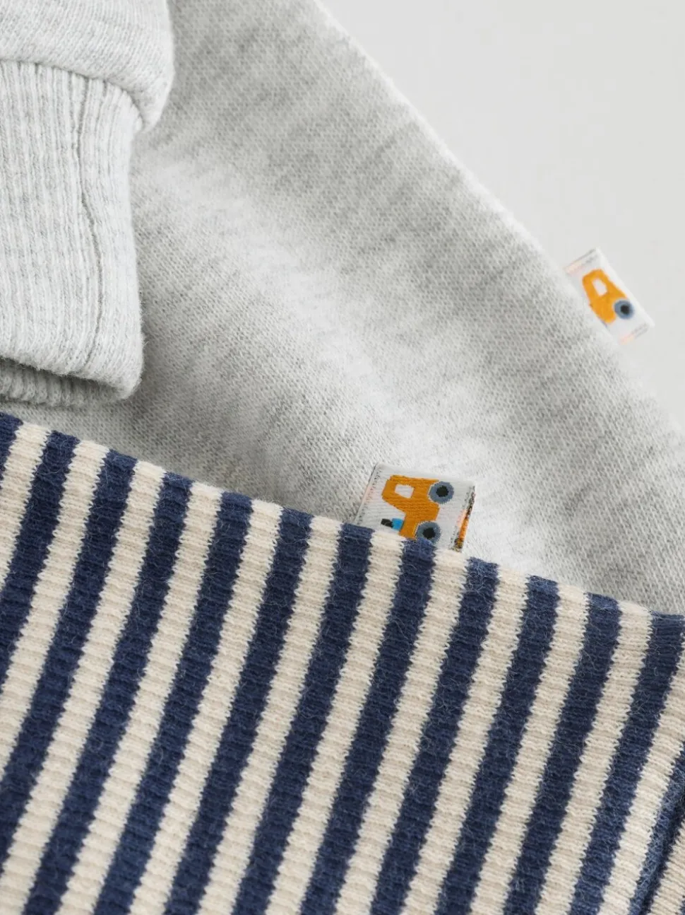Grijs boerderijfiguur - Set met baby-sweatshirt en legging (0mnd-3jr)
