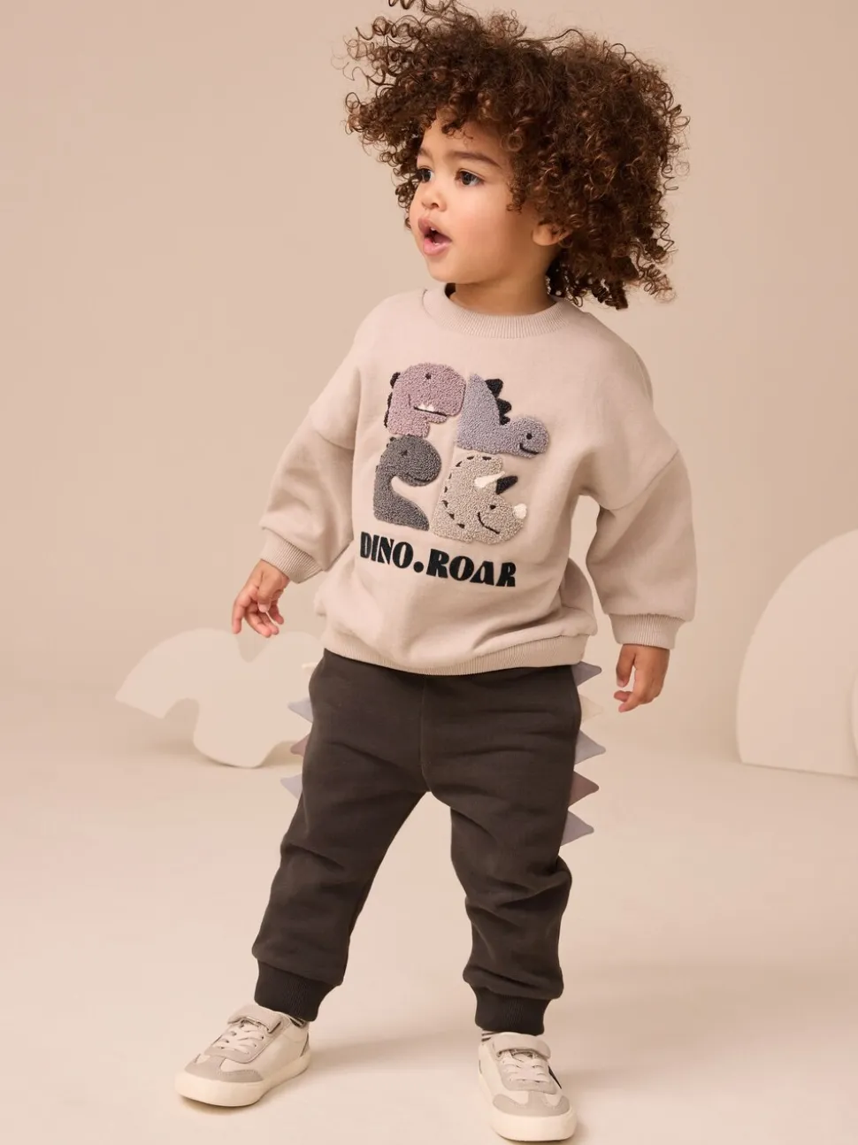 Grijs en antraciet dinosaurus stekel - Set met sweatshirt en joggingbroek (3mnd -7jr)