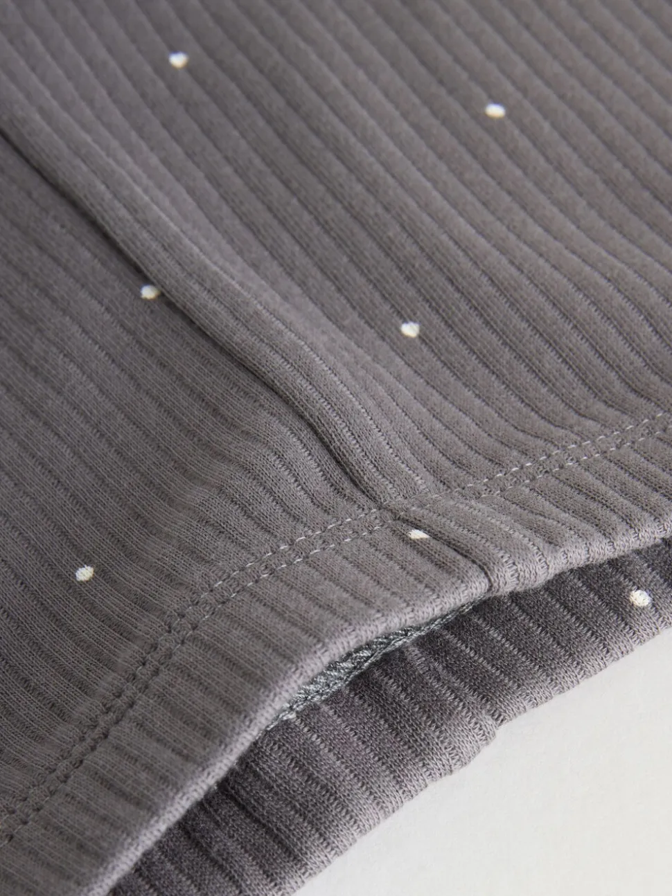 Grijs met bloemen - Babyset van top met Lange mouwen en Leggings met Bodywarmer 3 -delig (0mnd -2jr)