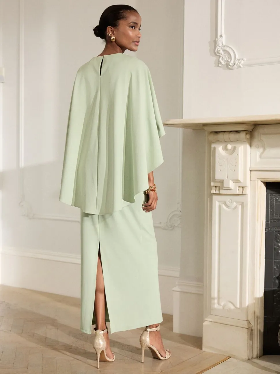 Grijs-groen - Lange jurk met cape